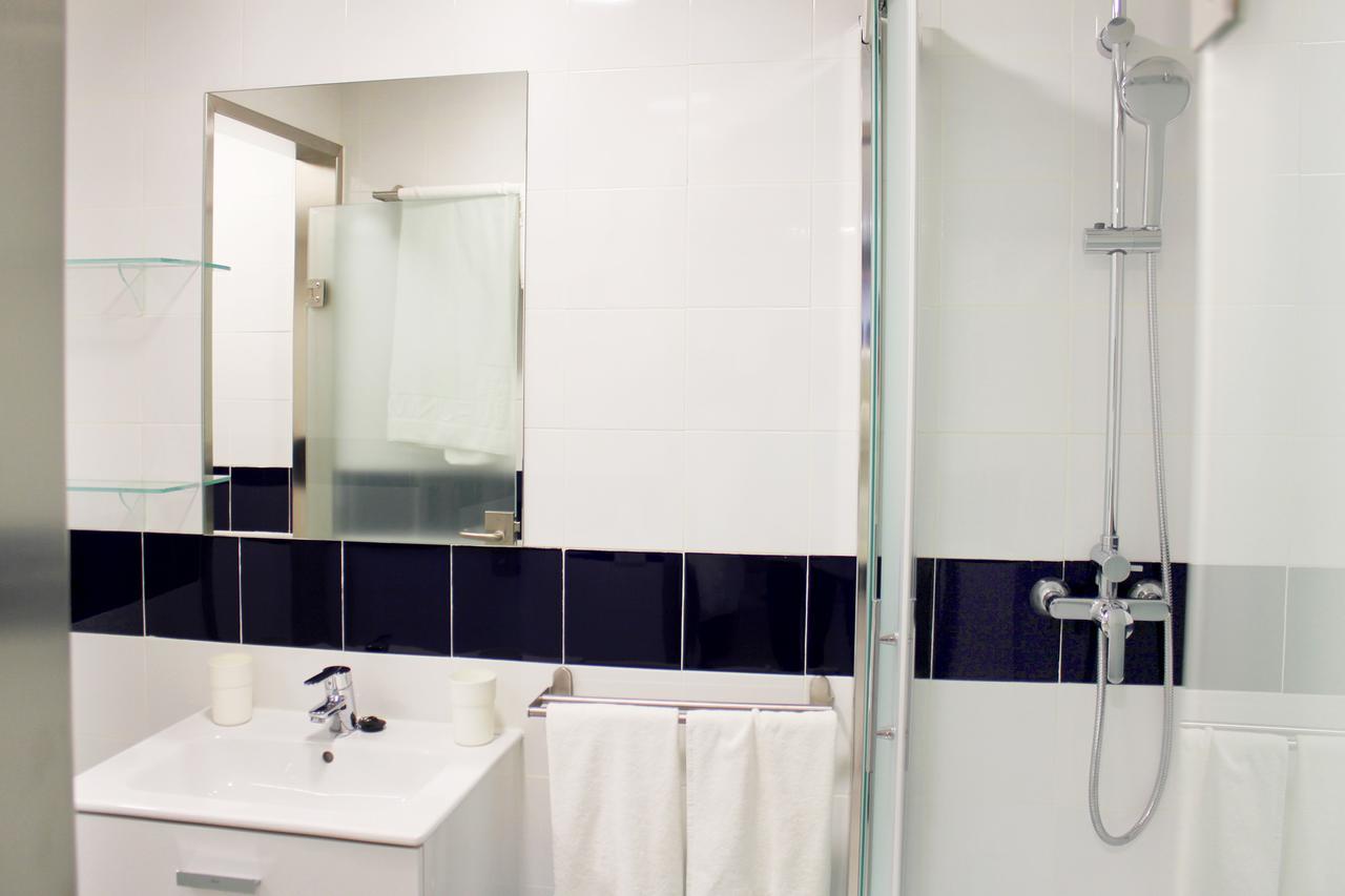 Apartamentos Funway Madrid Kültér fotó